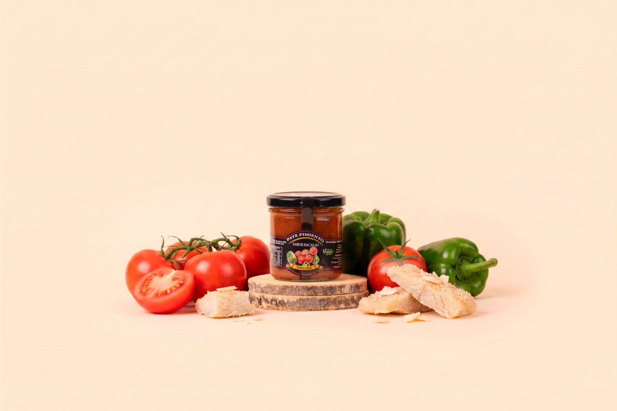 Paté de pimiento vegano con sabor bacalao